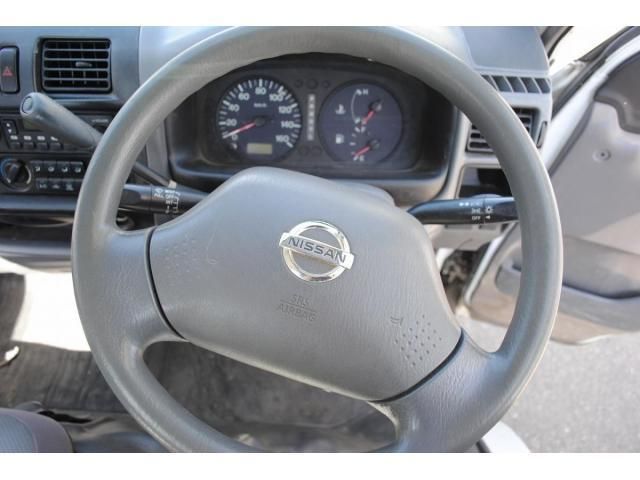 NISSAN VANETTE TRUCK 2WD 2004 Image 31