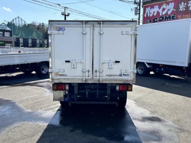 ISUZU ELF 2017 Image 31