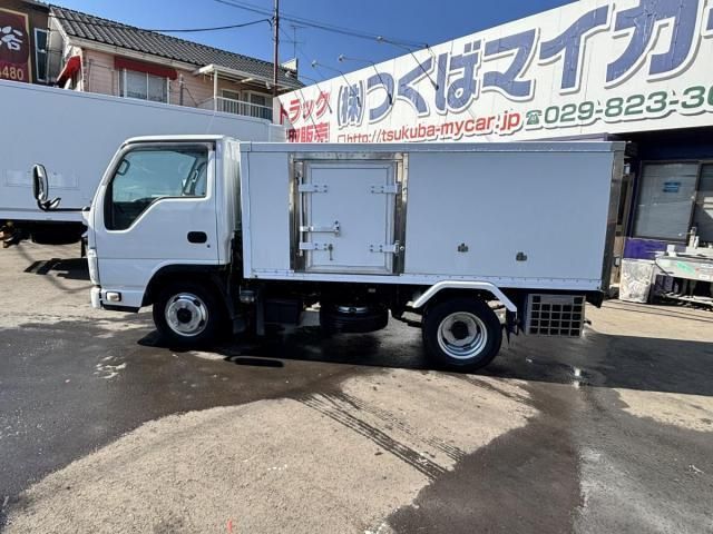 ISUZU ELF 2017 Image 31