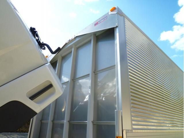 MITSUBISHI FUSOU FIGHTER 2025 Image 31