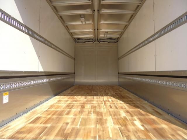 MITSUBISHI FUSOU FIGHTER 2025 Image 31