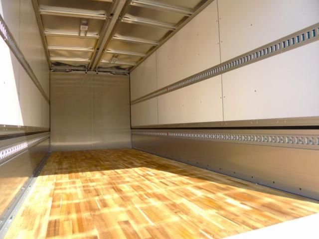 MITSUBISHI FUSOU FIGHTER 2025 Image 31