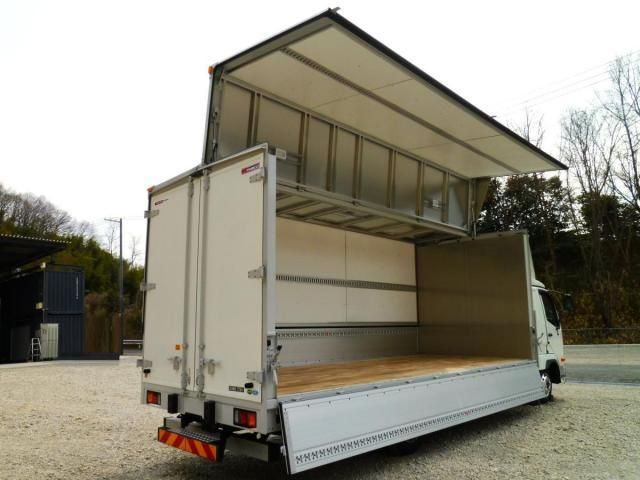 MITSUBISHI FUSOU FIGHTER 2025 Image 31