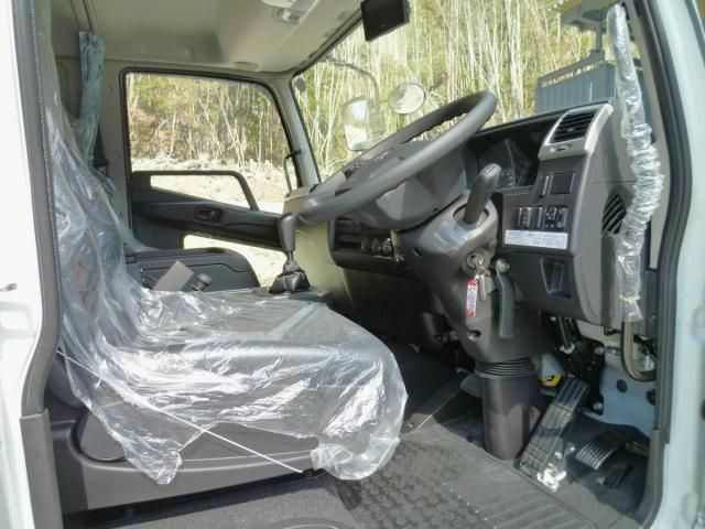 MITSUBISHI FUSOU FIGHTER 2025 Image 31