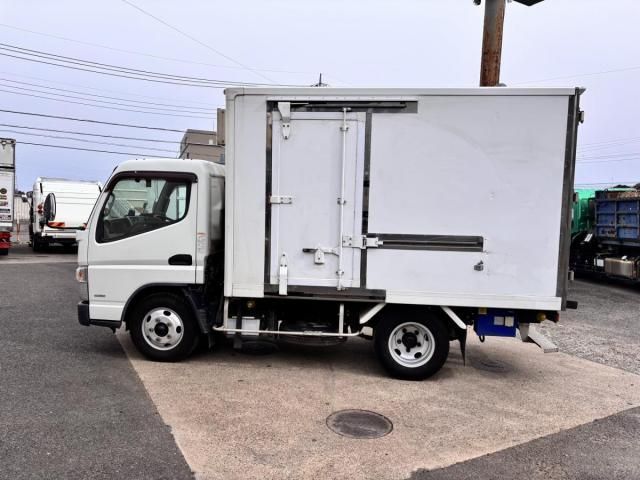 MITSUBISHI CANTER 2019 Image 31