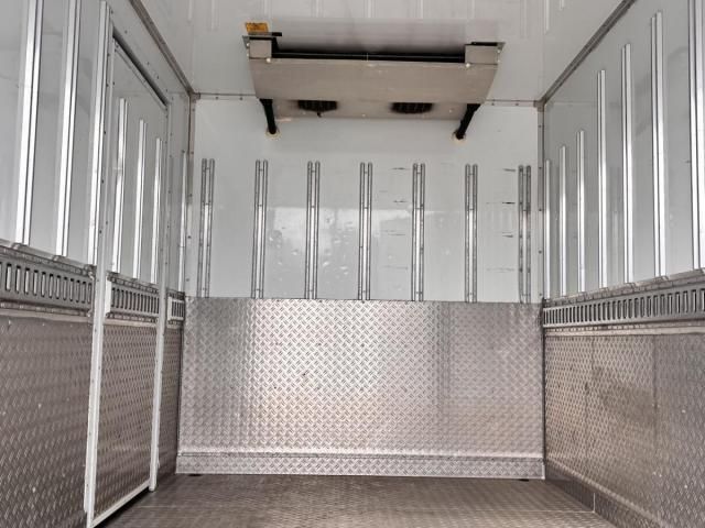 MITSUBISHI CANTER 2019 Image 31