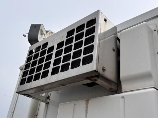 MITSUBISHI CANTER 2019 Image 31