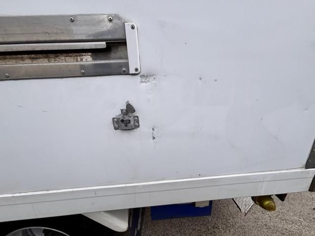 MITSUBISHI CANTER 2019 Image 31