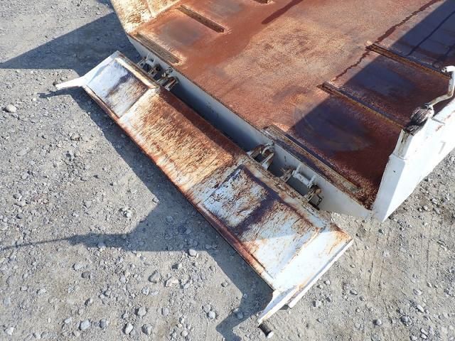 ISUZU ELF 2003 Image 31