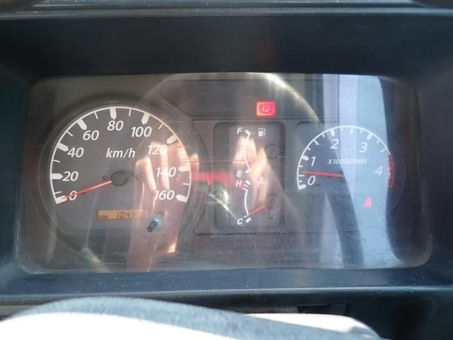 ISUZU ELF 2003 Image 31