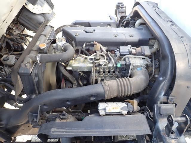 ISUZU ELF 2003 Image 31