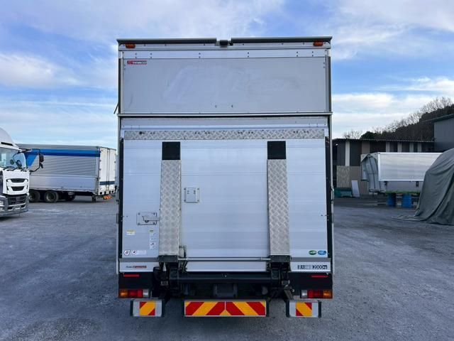 MITSUBISHI CANTER 2020 Image 31