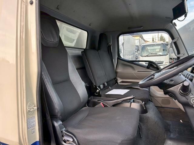 MITSUBISHI CANTER 2020 Image 31