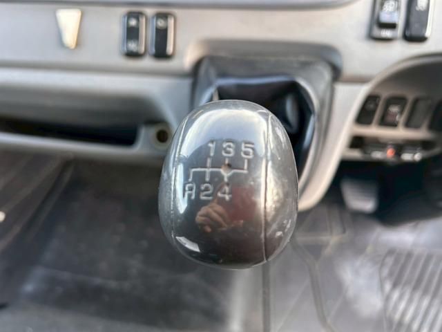 MITSUBISHI CANTER 2020 Image 31