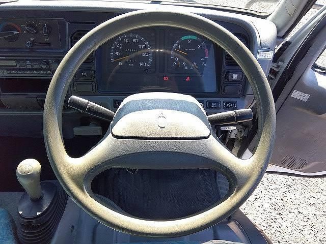 MITSUBISHI CANTER 2000 Image 31