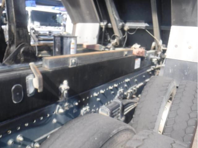 HINO PROFIA 2020 Image 31