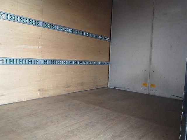 MITSUBISHI CANTER 2020 Image 31