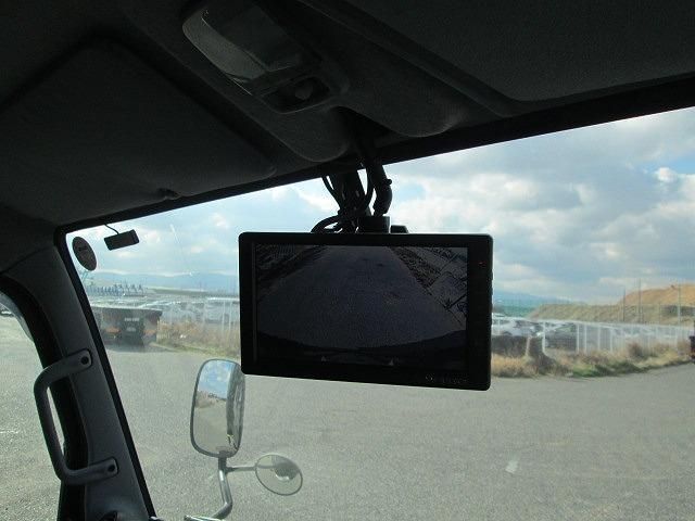 MITSUBISHI CANTER 2020 Image 31