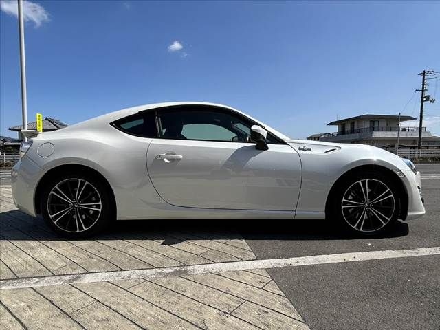TOYOTA 86 2012 Image 31
