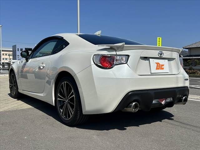 TOYOTA 86 2012 Image 31