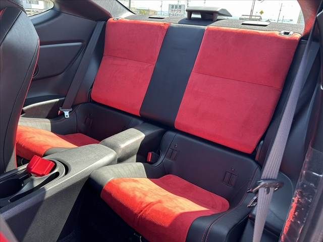 TOYOTA 86 2012 Image 31