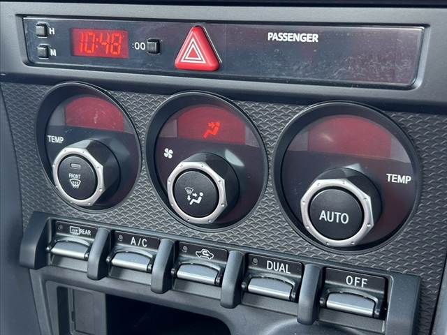 TOYOTA 86 2012 Image 31