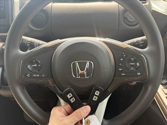 HONDA N BOX 2023 Image 31