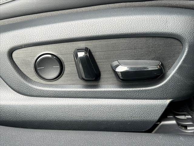 TOYOTA LEXUS ES300H 2019 Image 31