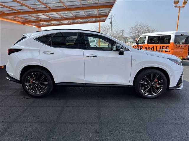 TOYOTA LEXUS NX350H AWD 2021 Image 31