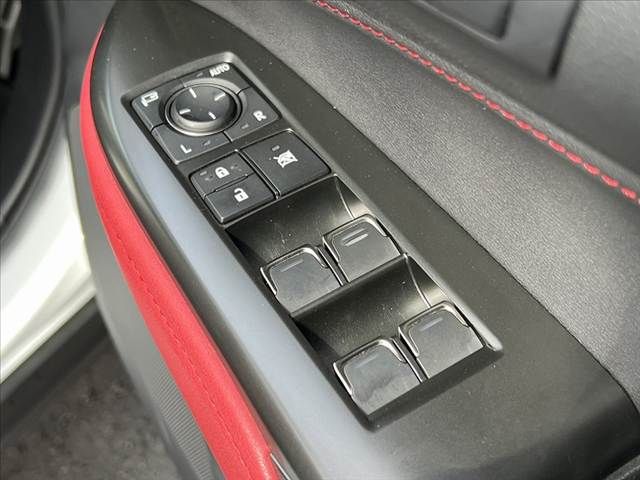 TOYOTA LEXUS NX350H AWD 2021 Image 31