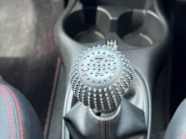 NISSAN MARCH 2014 Image 31