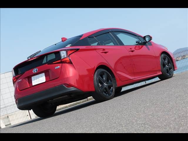 TOYOTA PRIUS 2021 Image 31