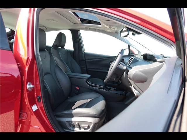 TOYOTA PRIUS 2021 Image 31