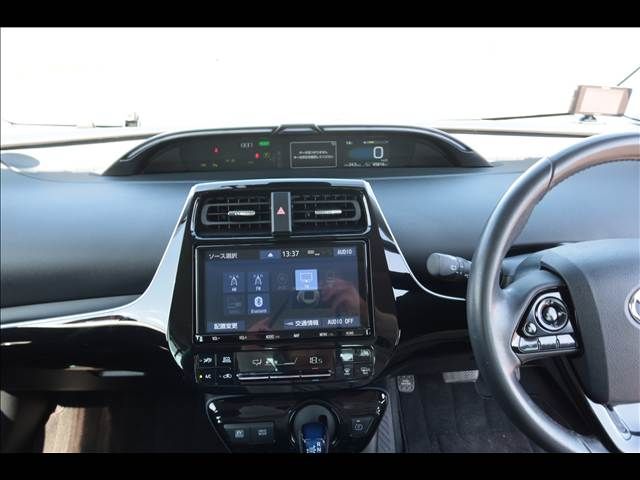 TOYOTA PRIUS 2021 Image 31