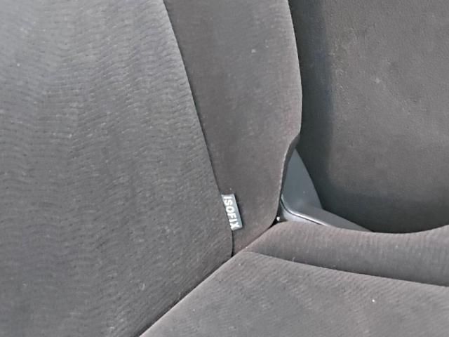 TOYOTA NOAH 2013 Image 31