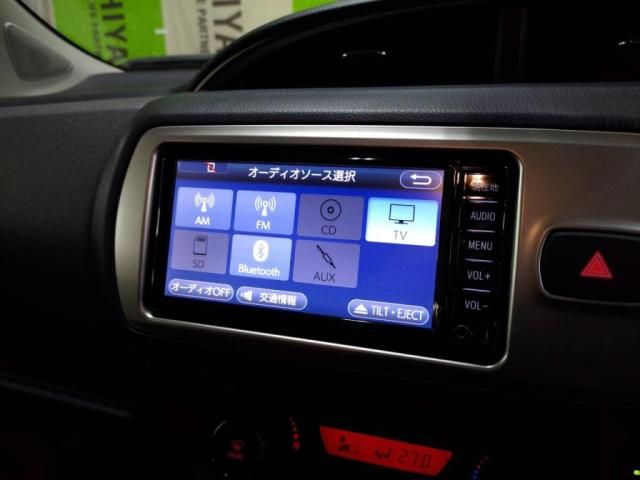 TOYOTA VITZ 2016 Image 31