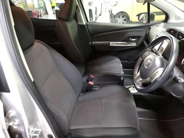 TOYOTA VITZ 2016 Image 31