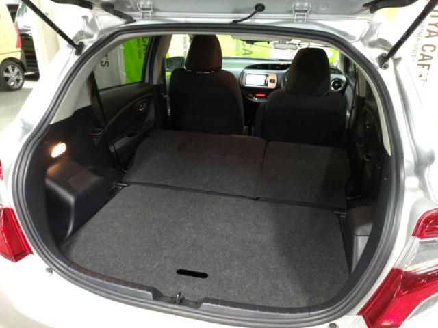 TOYOTA VITZ 2016 Image 31