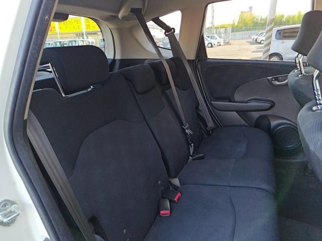 HONDA FIT 2013 Image 31