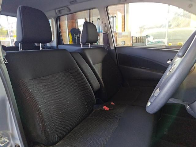 DAIHATSU MOVE CUSTOM 2013 Image 31