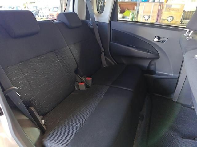 DAIHATSU MOVE CUSTOM 2013 Image 31