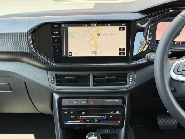 VOLKSWAGEN T-CROSS 2023 Image 31