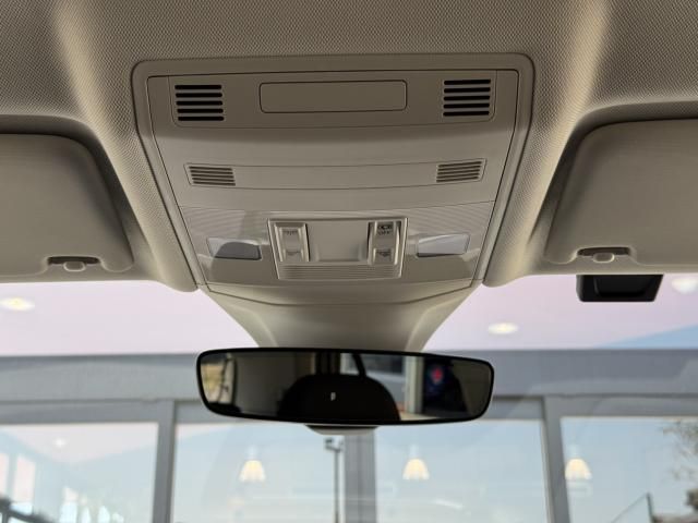 VOLKSWAGEN T-CROSS 2023 Image 31