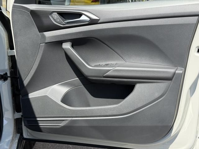 VOLKSWAGEN T-CROSS 2023 Image 31