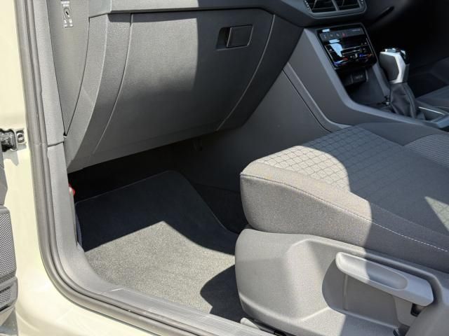 VOLKSWAGEN T-CROSS 2023 Image 31