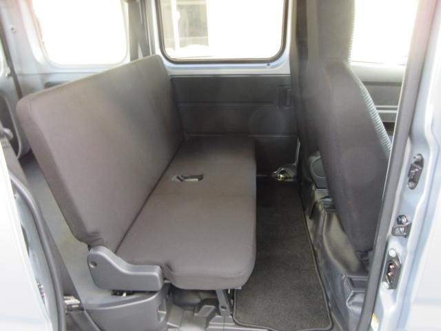 DAIHATSU HIJET CARGO 2025 Image 31