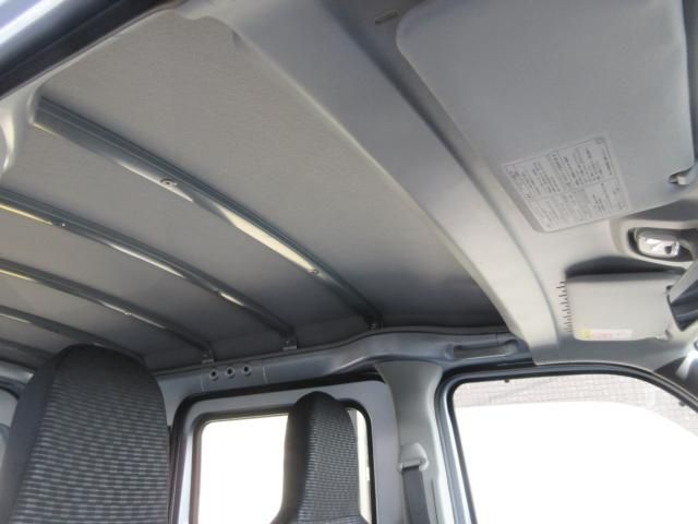 DAIHATSU HIJET CARGO 2025 Image 31