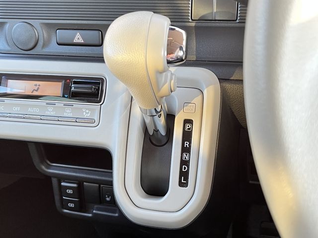 SUZUKI WAGON R SMILE 2021 Image 31