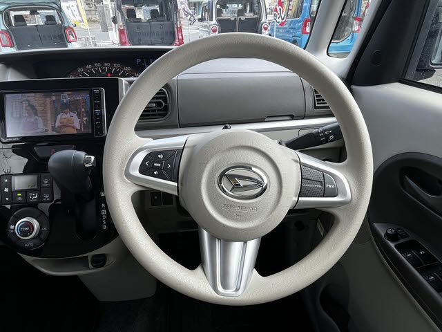 DAIHATSU TANTO 2017 Image 31