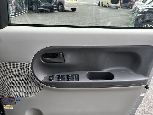 DAIHATSU TANTO 2017 Image 31